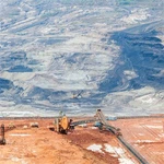 Matala rullauskestävä teräsjohtokuljetinhihna